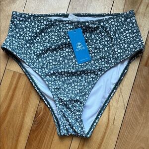 Cupshe bathing suit bottom NWT